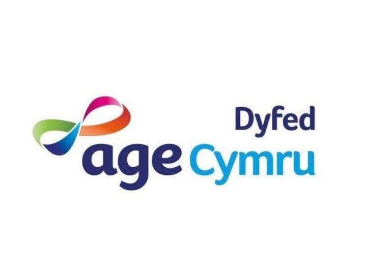 Age Cymru Dyfed Volunteers pguegkjldm5so2g5f5l787tw60lqbhpwv5nof88lcu 768x549